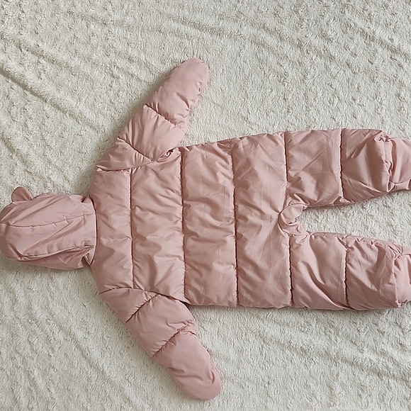 Old Navy Pink Hooded Kids Snowsuit Water-resistant, 6-12M - Picture 5 of 10